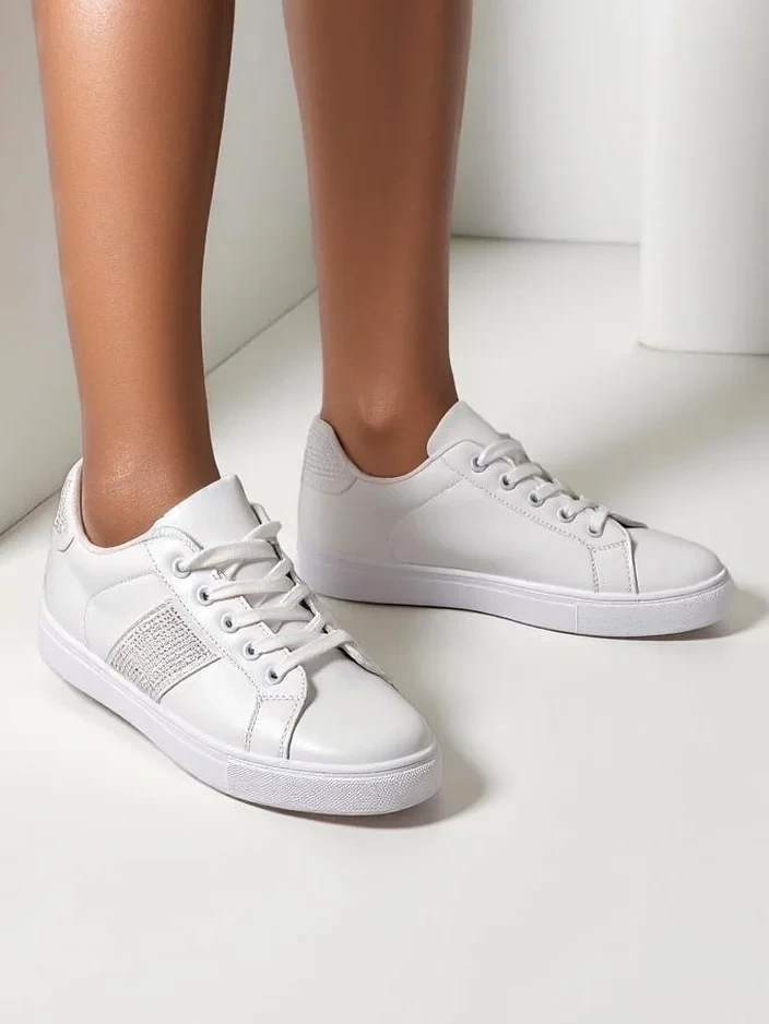 Resti Womens Sport Sneakers Perella