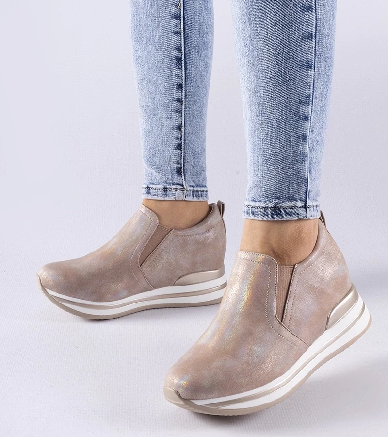 Gemre Sneakers roz deschis pe platformă Alquippa