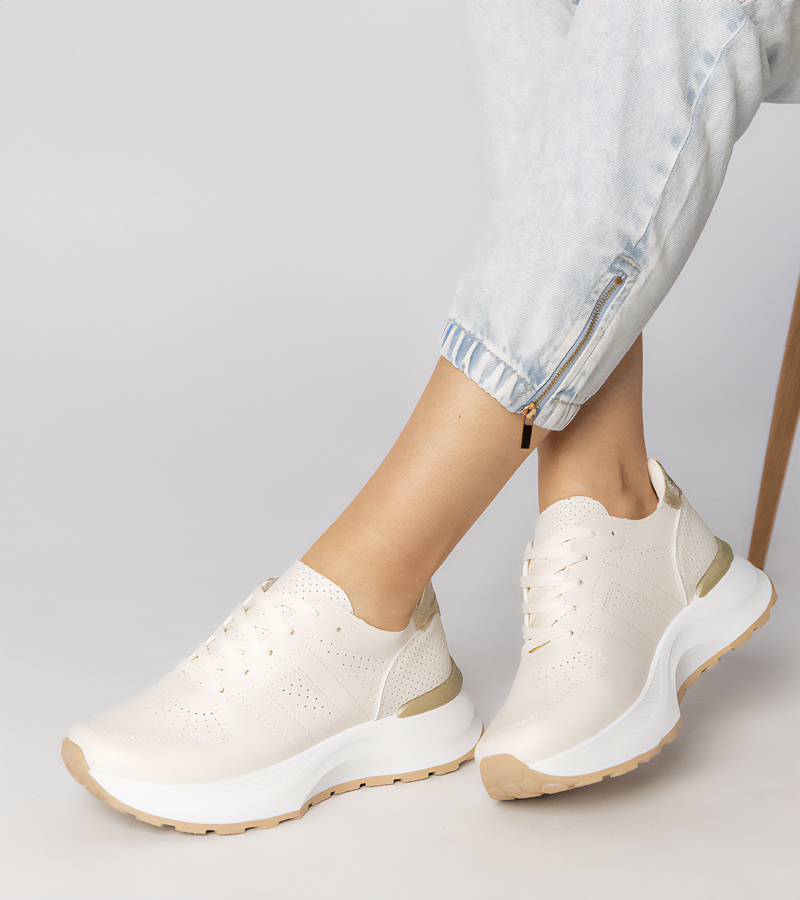 Gemre Adidași sport bej cu inserție aurie Lenkuta