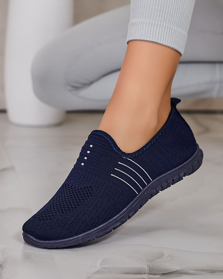 Resti Women&#039;s Sefella Half Shoes