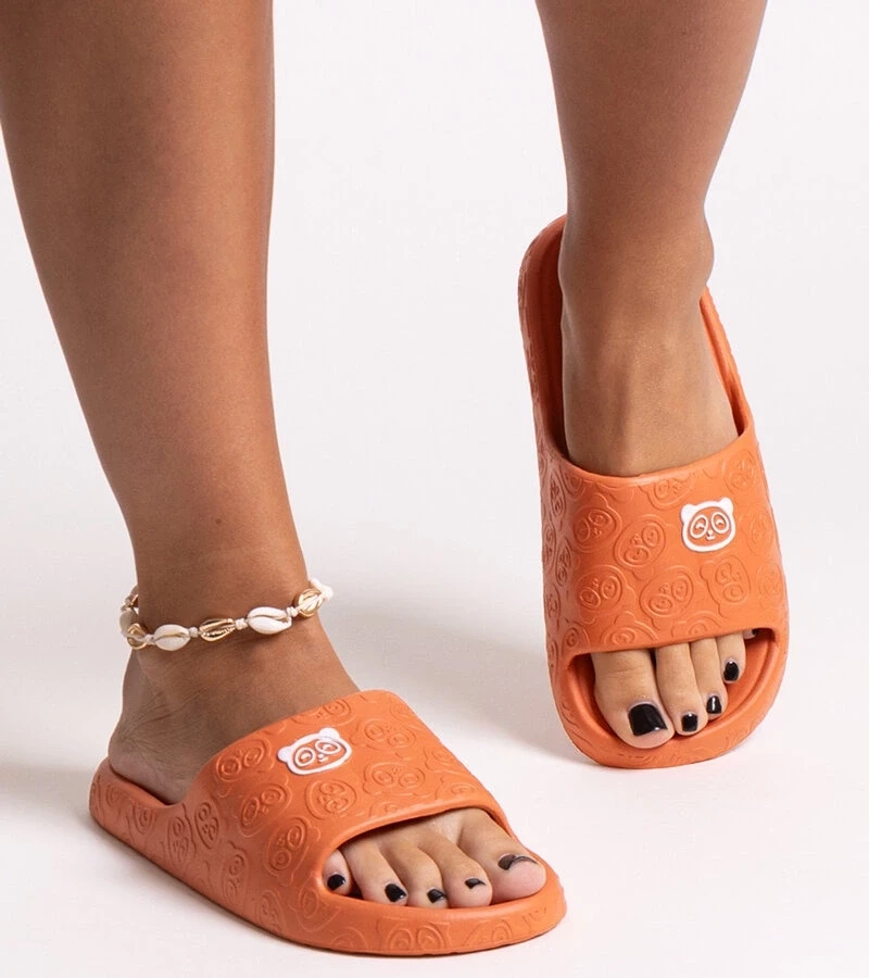 D/CEO Black sandals on a block heel Millo