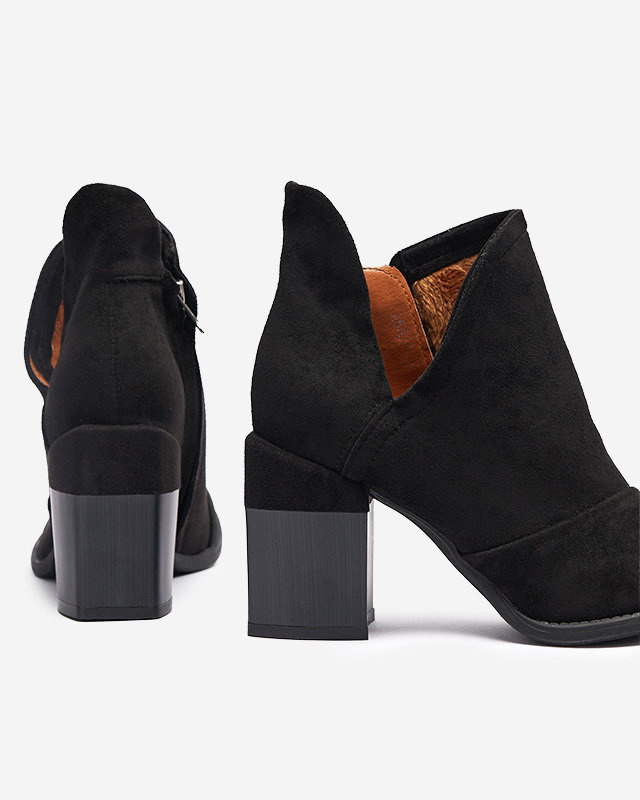 Resti Women's boots on the post with cut-outs in black. Encura- Footwear