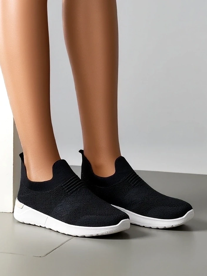 Resti Women's slip-on fabric sports shoes Satet