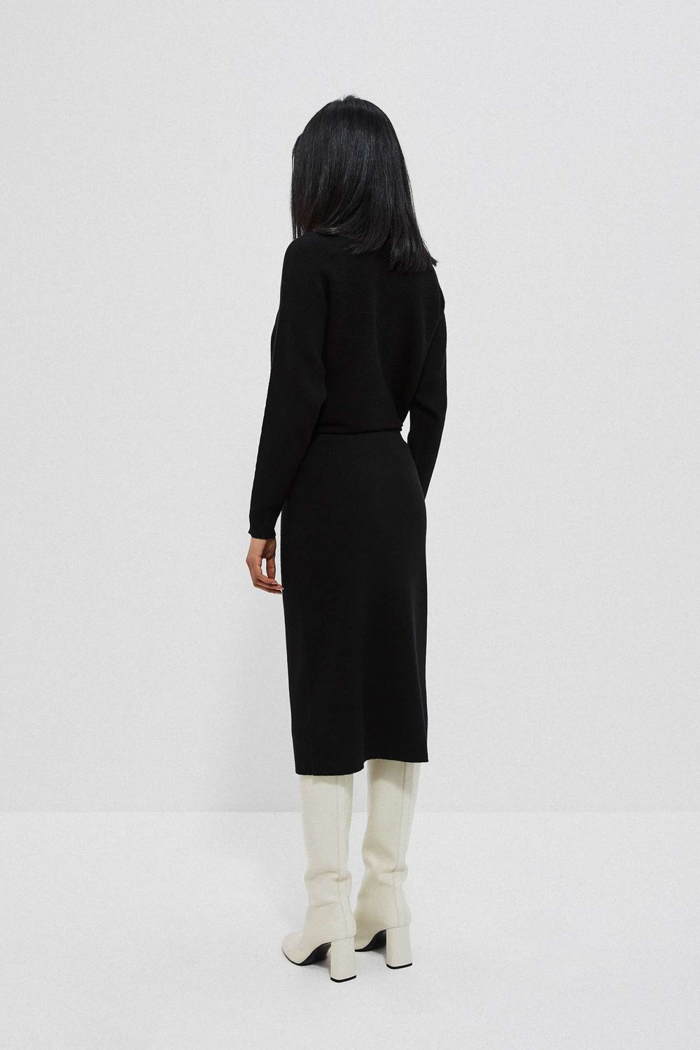 Pencil skirt - black