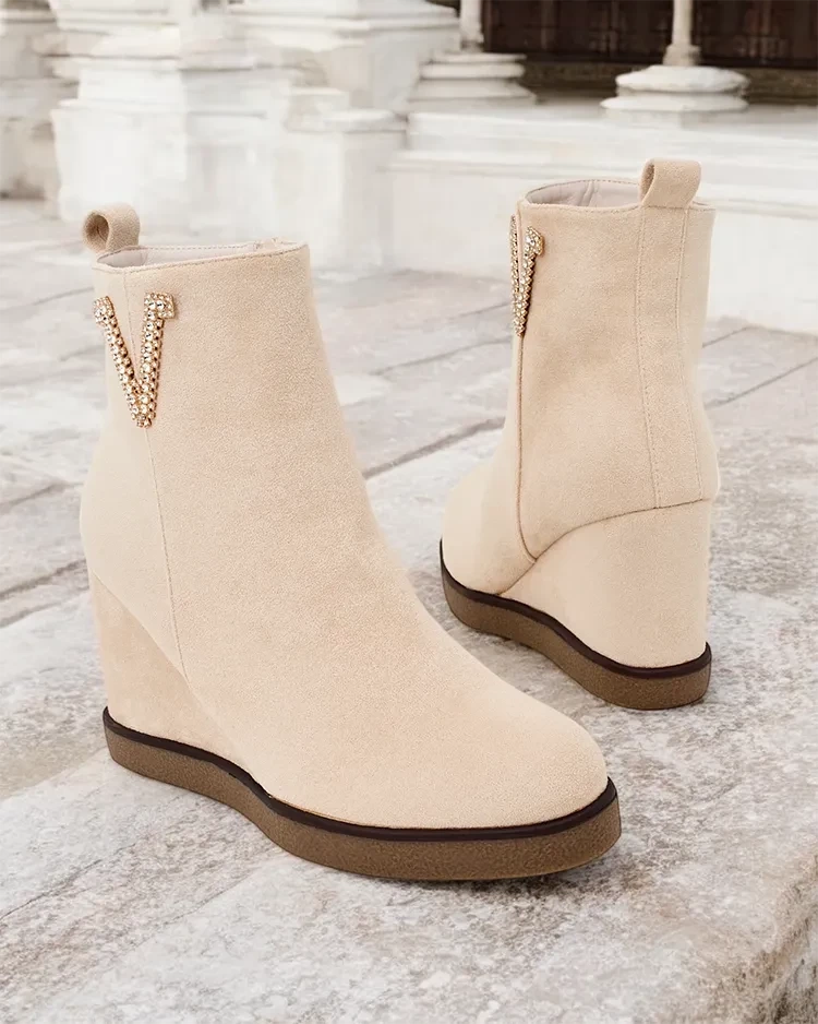 Resti Nerias women's boots on heels