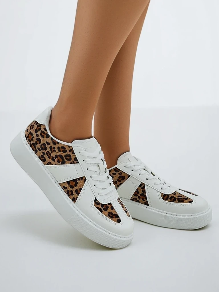 Resti Women's sporty sneakers with leopard print Big Cat