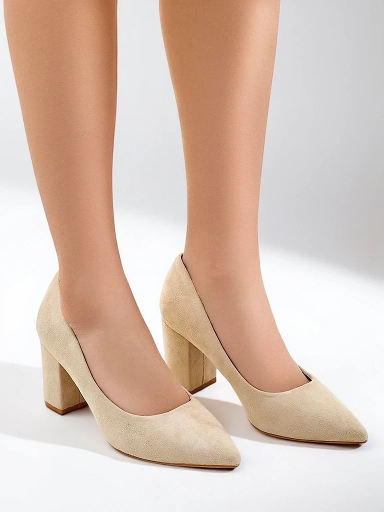 Resti Women&#039;s eco suede heeled pumps Ugandes
