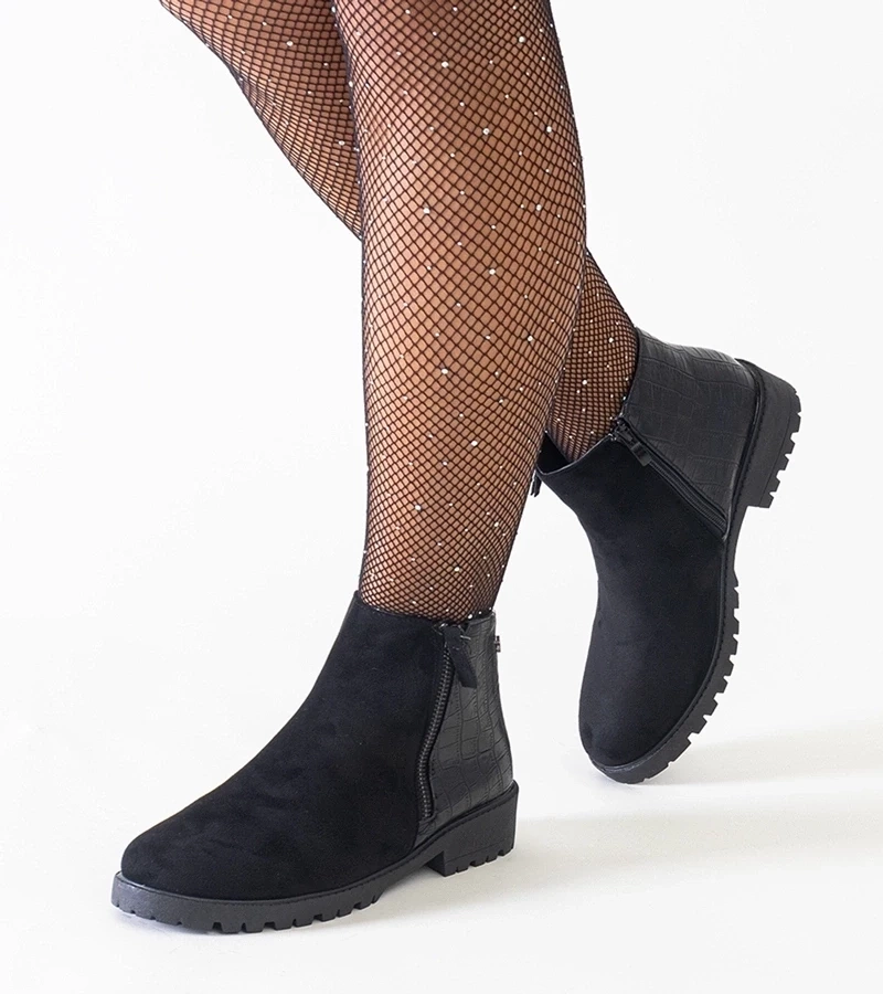 Gemre Botine negre cu motiv de piele de crocodil din eco-velur Mifsada.