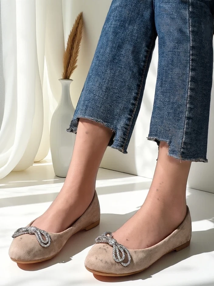 Resti Womens ballet flats with a bow Ofelna
