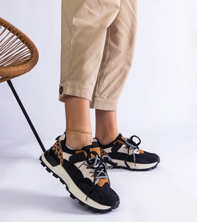 Gemre Adidași negri decorați cu motiv animalier Soria