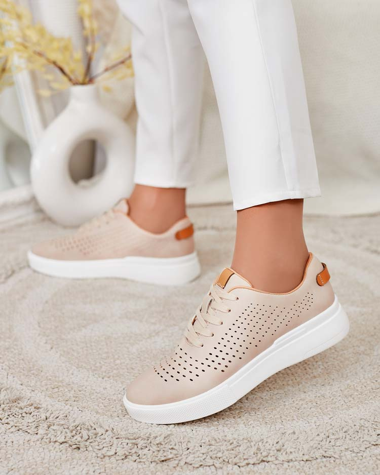 Resti Women's openwork sports shoes Deromias