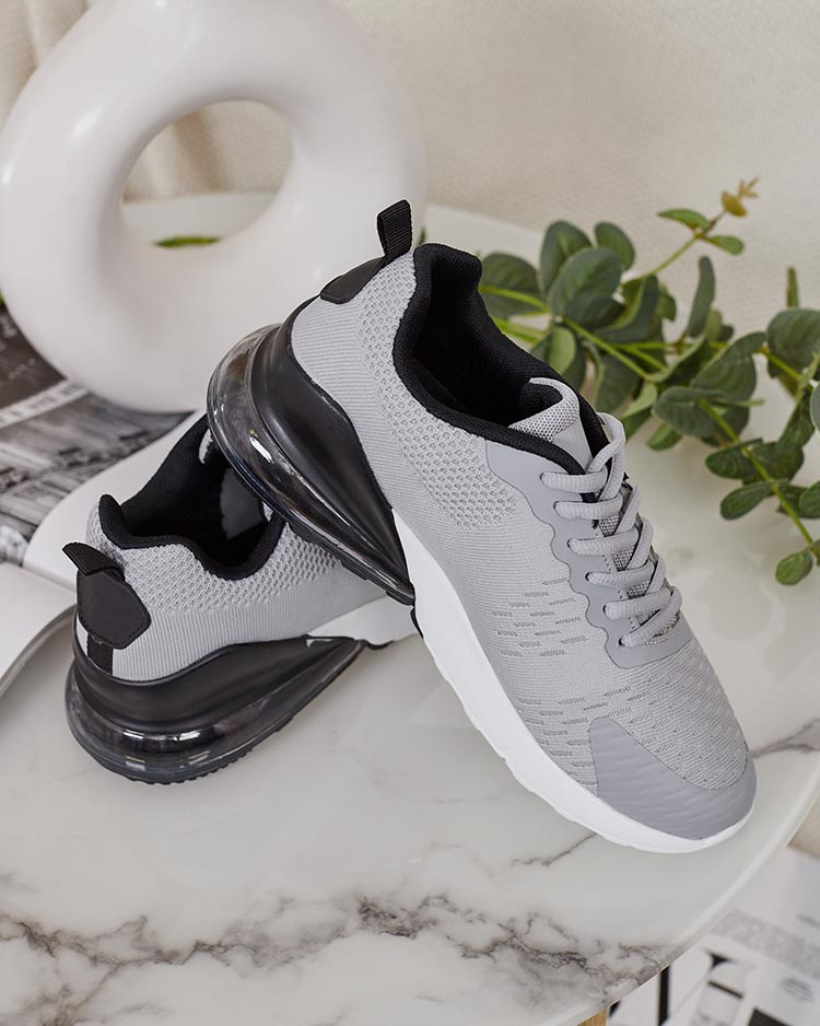 Resti Women's sports sneakers Eseltta