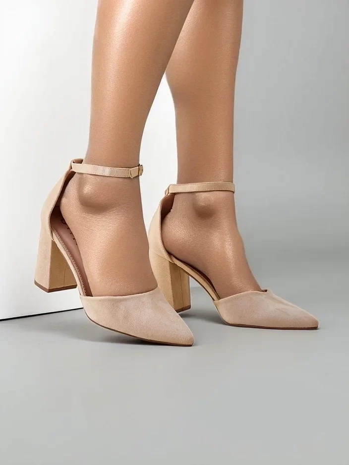 Resti Women&#039;s eco-suede pumps Caldeno