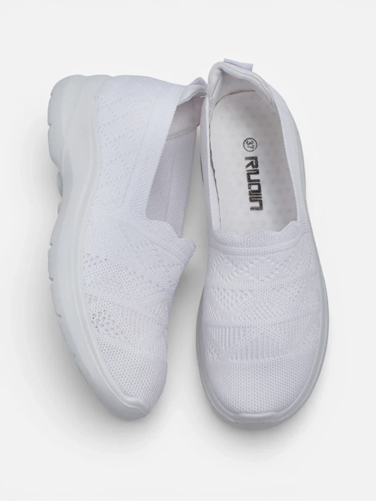 Dámske slip-on topánky Resti Iverra