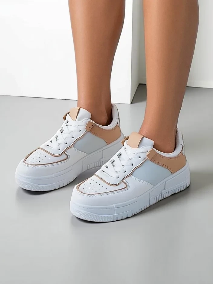 Resti Womens sporty sneakers Vante
