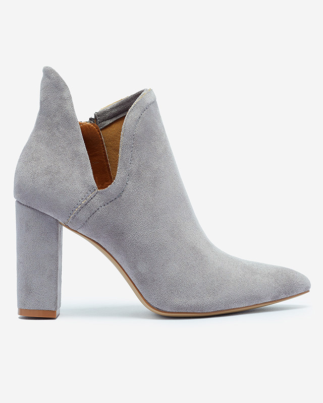 Resti Gray ankle boots with cut from Alania - Footwear