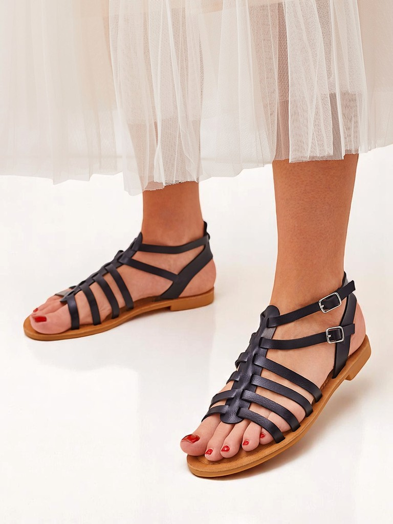 Resti Royal Fashion Womens Roman-style sandals, Roma Chic