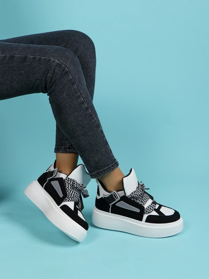 Resti Women's sporty sneakers Beki