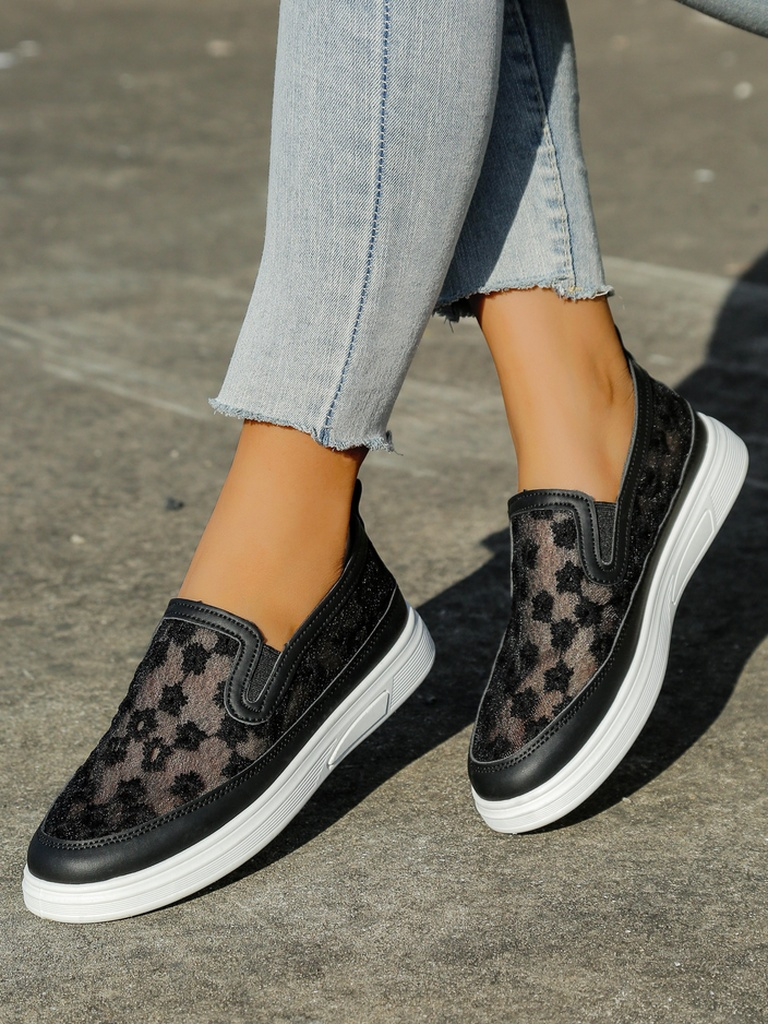 Resti Women's mesh loafers with flowers Emzos