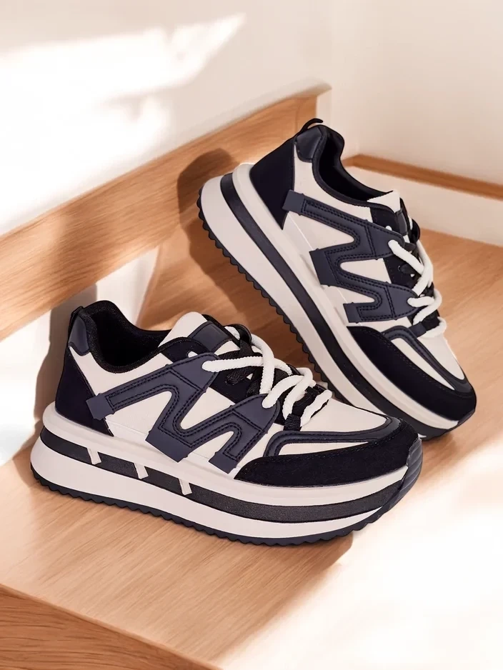 Resti Women's platform sports sneakers Eviger