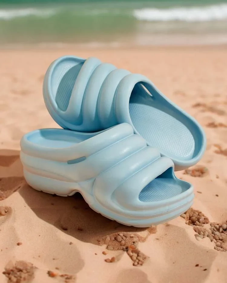 Resti Royalfashion Women&#039;s Koriv rubber flip-flops