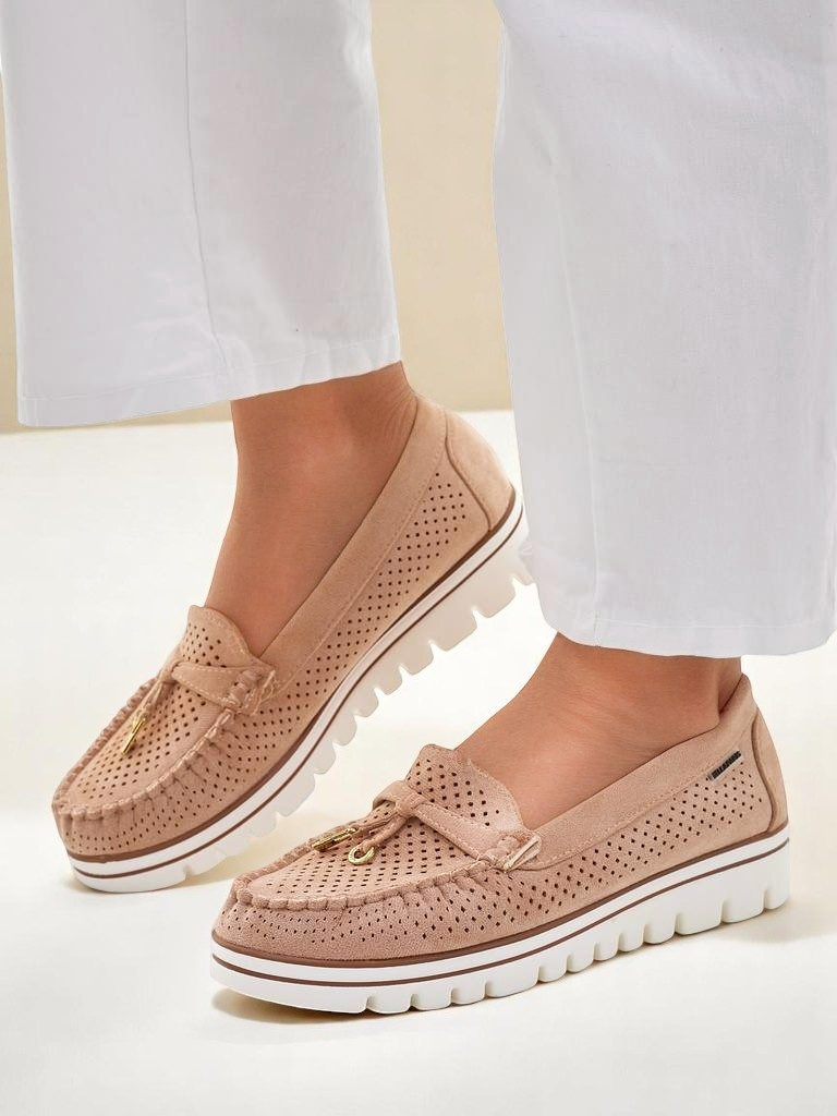 Resti Women's perforated loafers Elissas