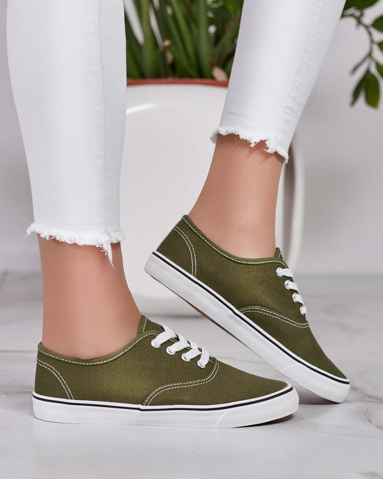 Resti Women's Selotio Sneakers
