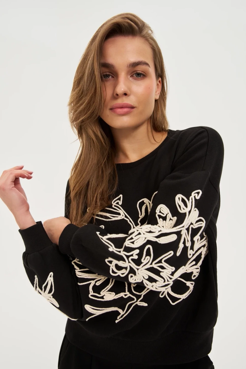 Marisse WOMEN'S SWEATSHIRT Z-BL-4817 BLACK