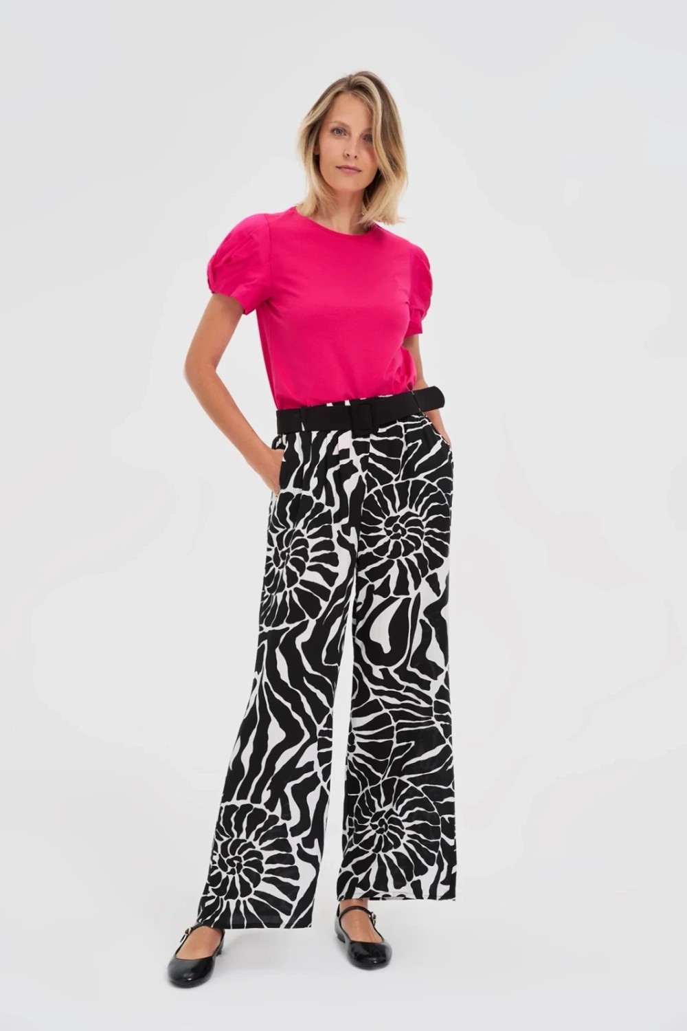 Marisse Fuchsia Blouse With Puffed Sleeves