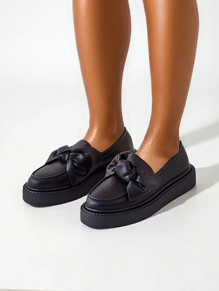 Resti Elegant women's moccasins with a bow Ortto