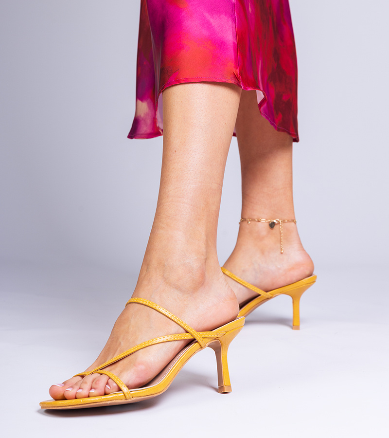 Gemre Papuci galbeni eleganți cu toc Kapilon