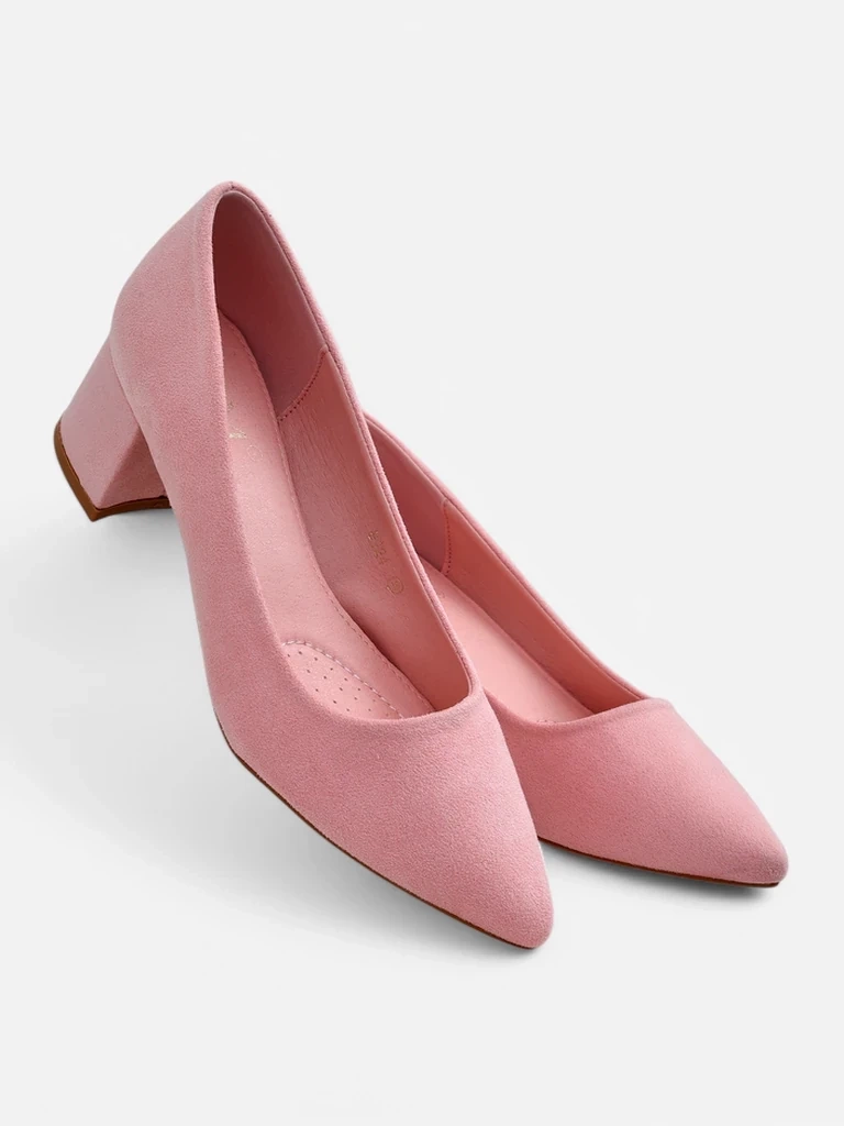 Resti Women&#039;s low-heeled shoes Agas