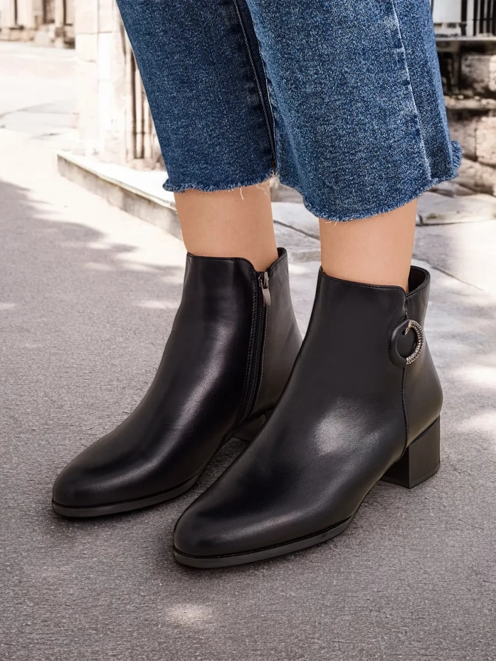 Resti Women's Boots Vifto