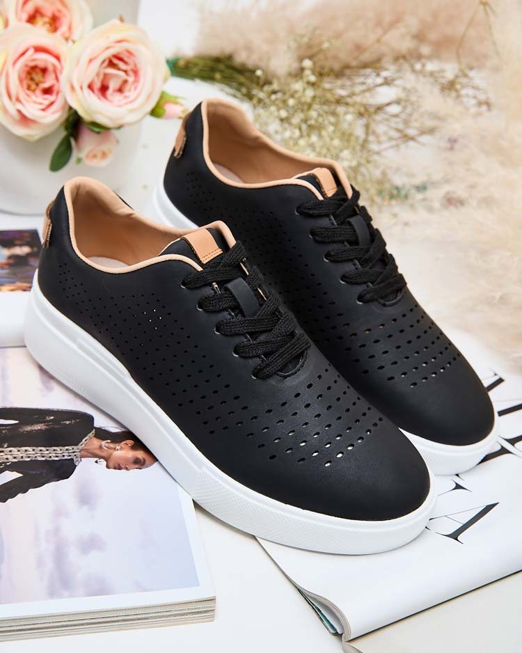 Resti Women's openwork sports shoes Deromias