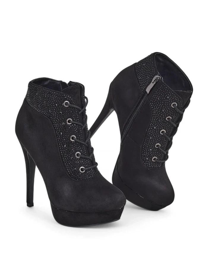 Resti Women&#039;s heeled ankle boots with rhinestones Efelolo