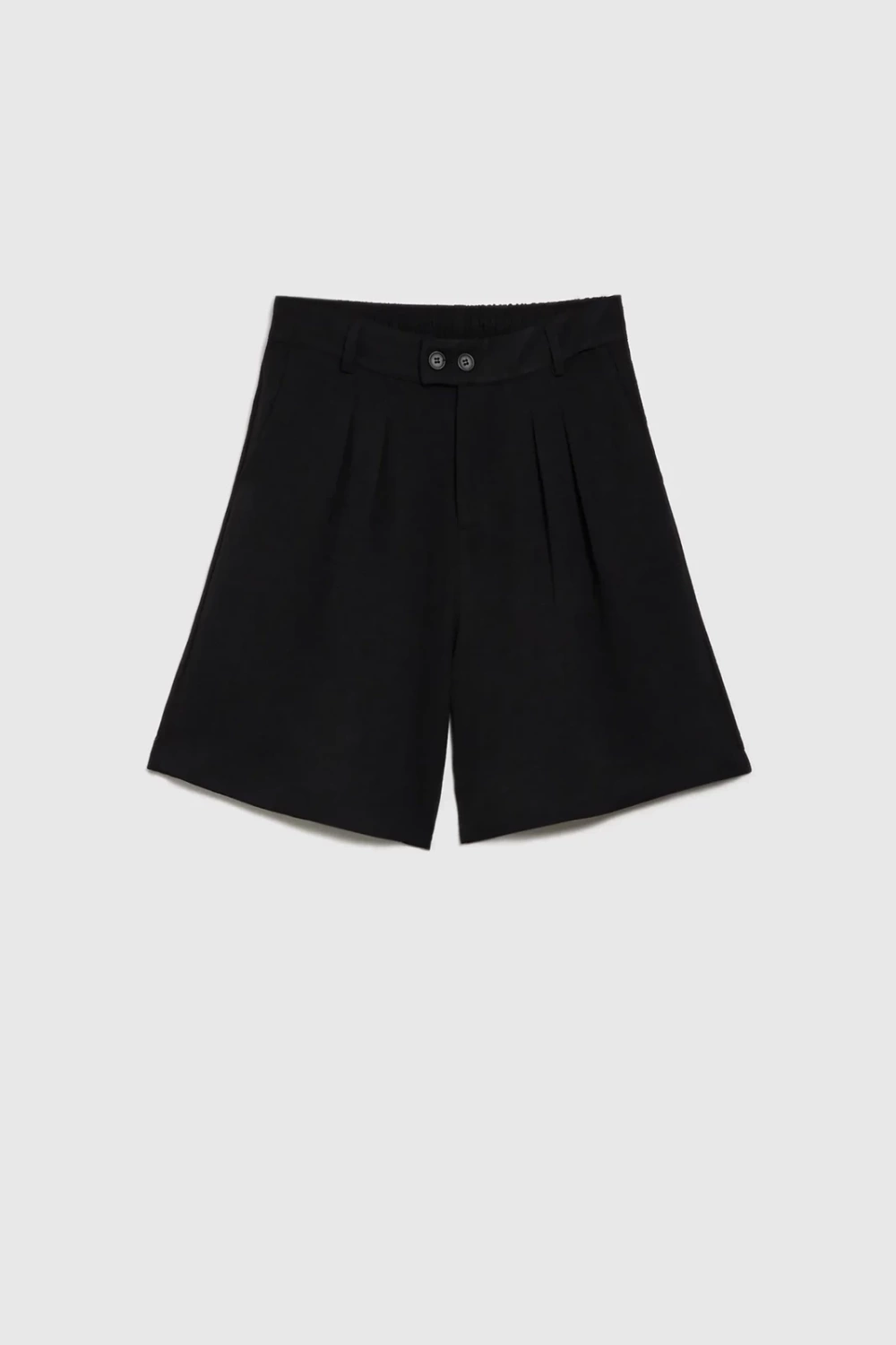 Marisse Black Shorts With Pockets
