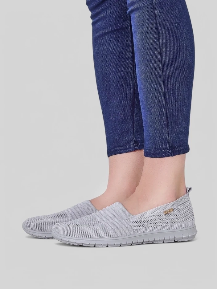 Resti Women's sporty loafers Sortpes