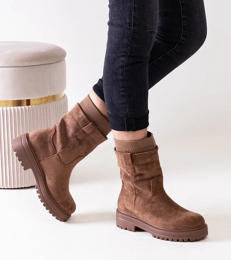 Gemre Botine maro cu șosete Ralia.