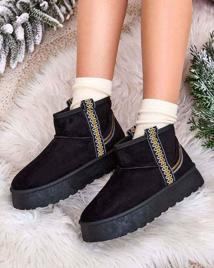 Resti Women&#039;s short boots a&#039;la snow boots with ornament Erititta