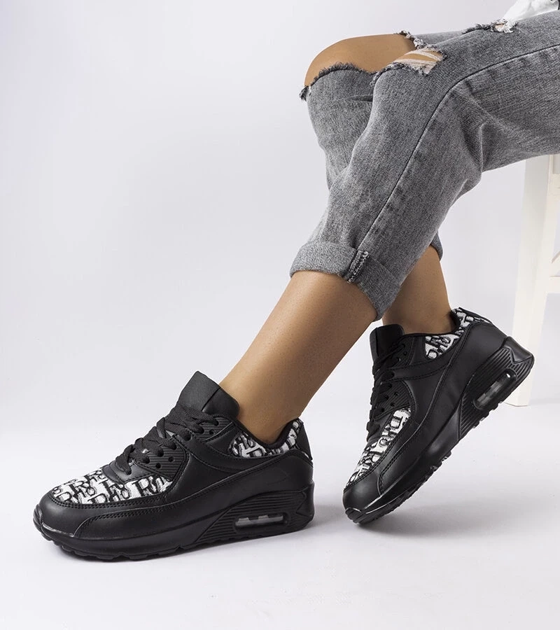 Gemre Adidași negri cu inserție modelată Brattiro