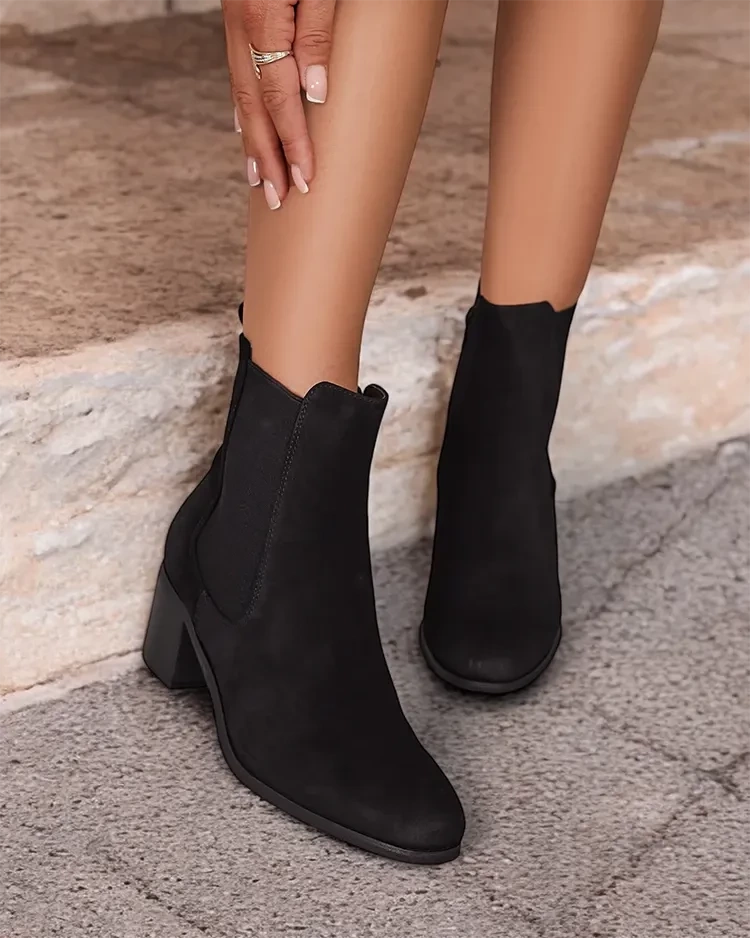 Resti Women&#039;s Tewiz boots