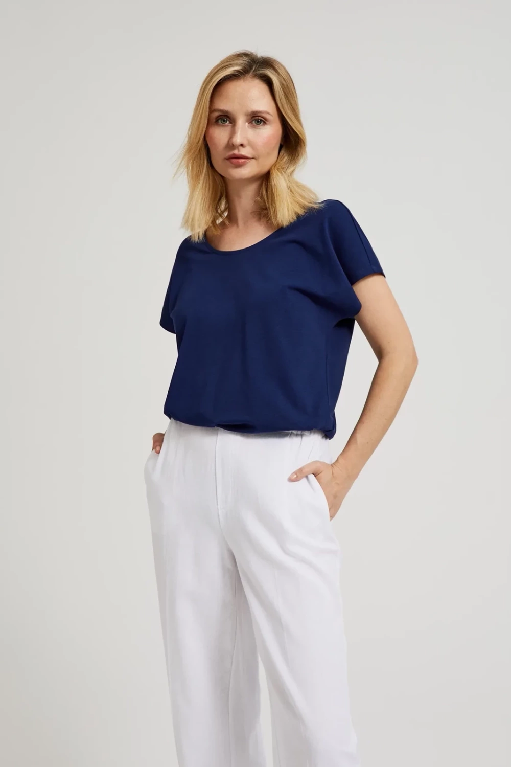 Women's blue T-shirt with back neckline MOODO - navy blue