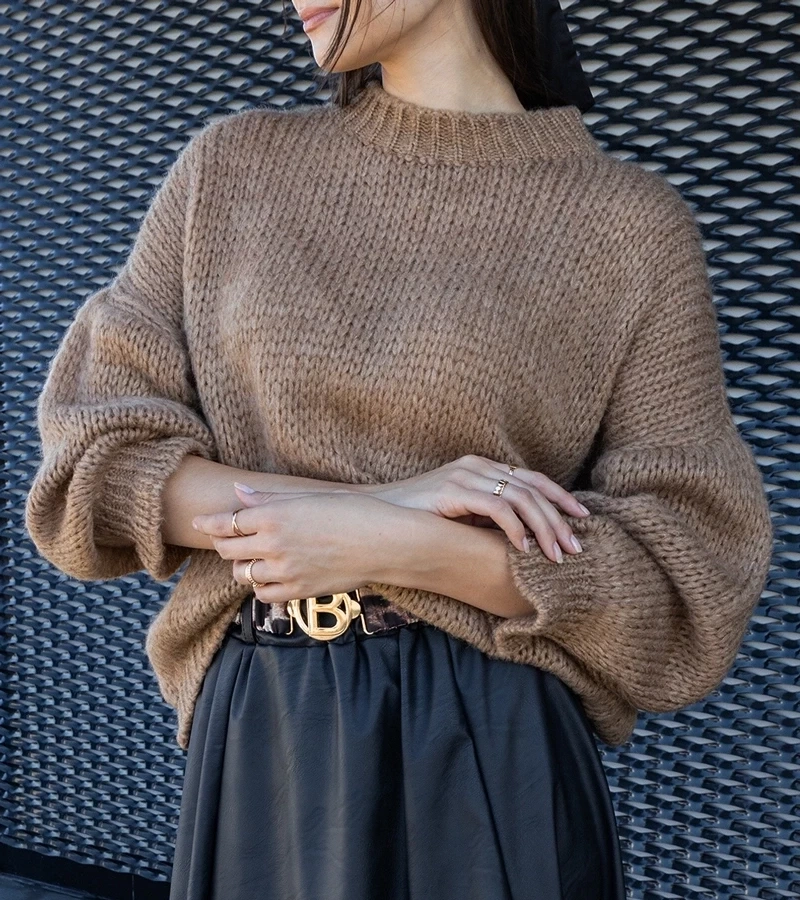 UR/CEO Bronze asymmetrical sweater Castia