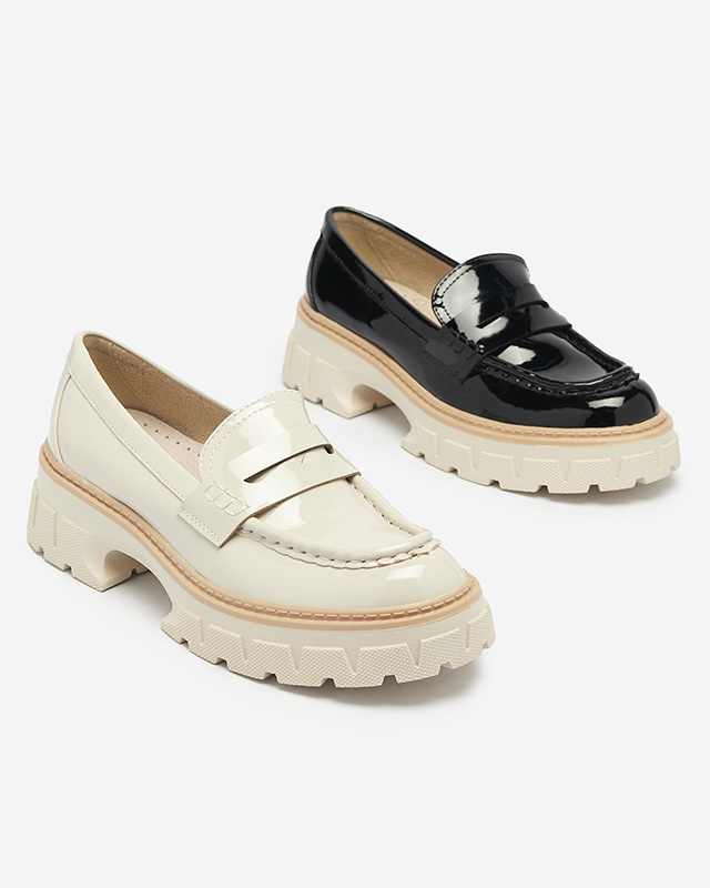 Resti Beige lacquered moccasins for women Mewira - Footwear