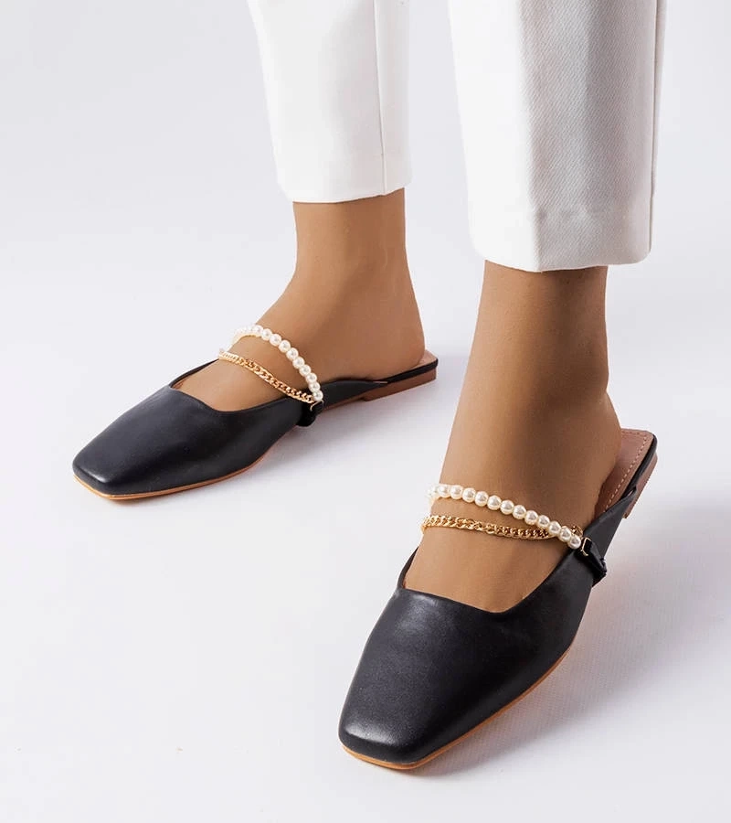 Gemre Flip-flops negri cu perle și lanț Langle