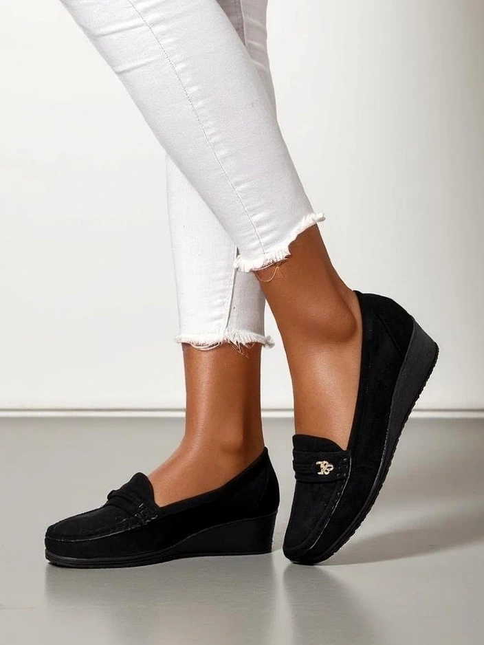 Resti Women&#039;s moccasins on a low wedge Polefle