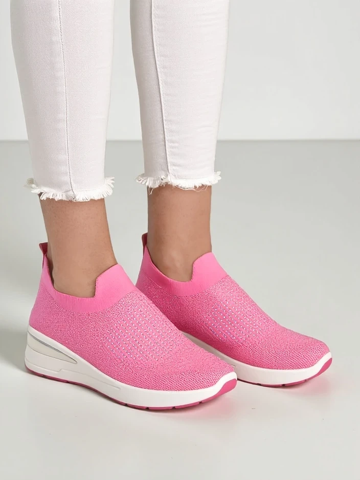 Resti Slip-on women&#039;s wedge sneakers with rhinestones Qelavise