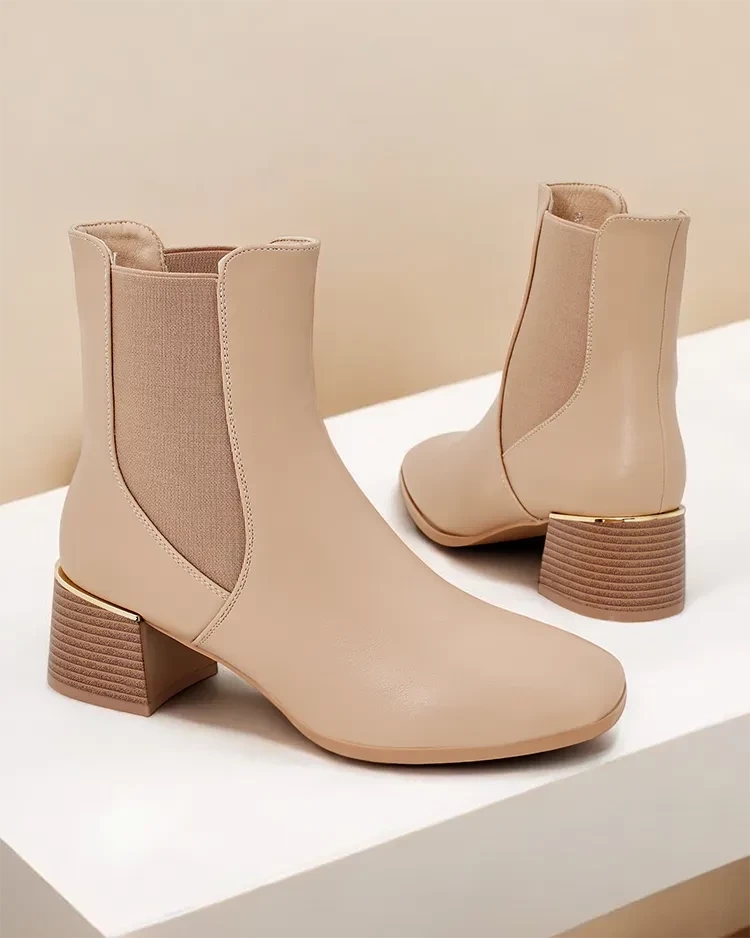 Resti Women&#039;s ankle boots on low heels Eterra