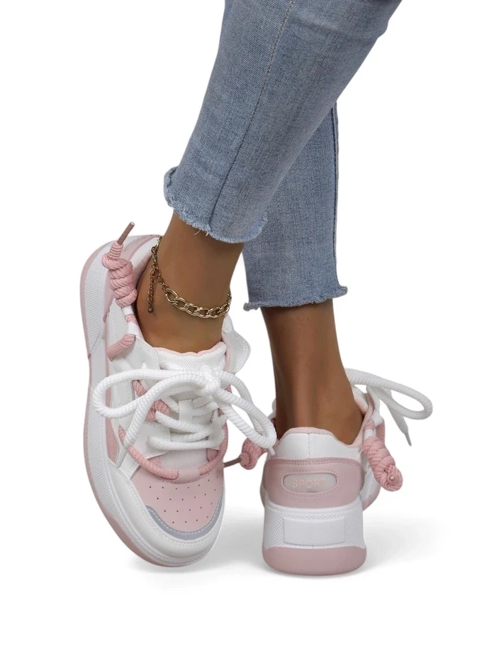 Resti Women's Sports Sneakers Moodnes