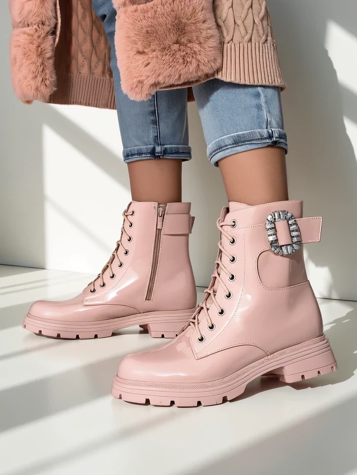 Resti Women's Lace-Up Ankle Boots Lacero